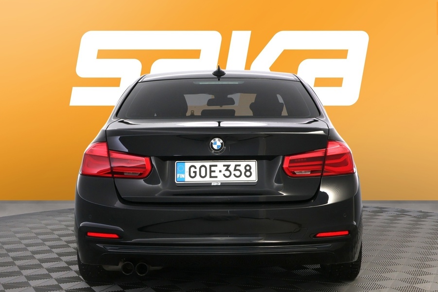 BMW 330 vaihtoauto