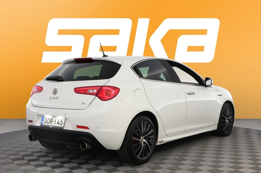 Alfa Romeo Giulietta vaihtoauto