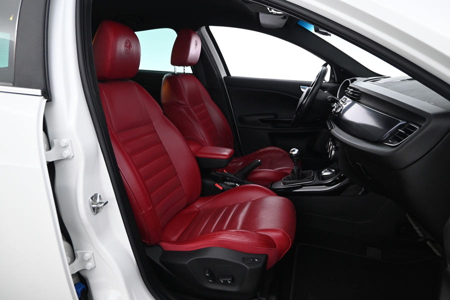 Alfa Romeo Giulietta vaihtoauto