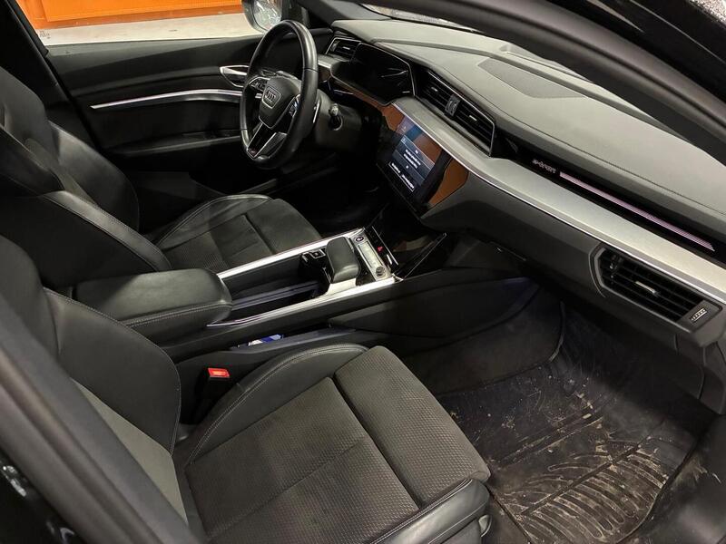 Audi e-tron vaihtoauto