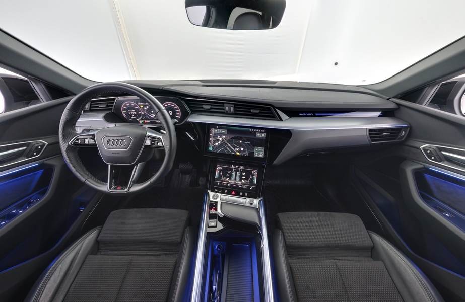 Audi e-tron vaihtoauto