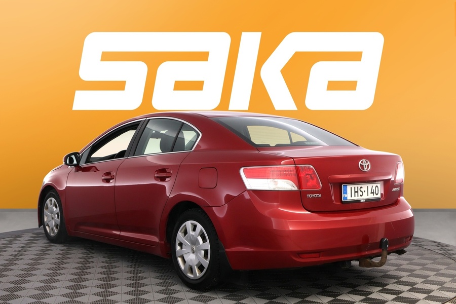 Toyota Avensis vaihtoauto