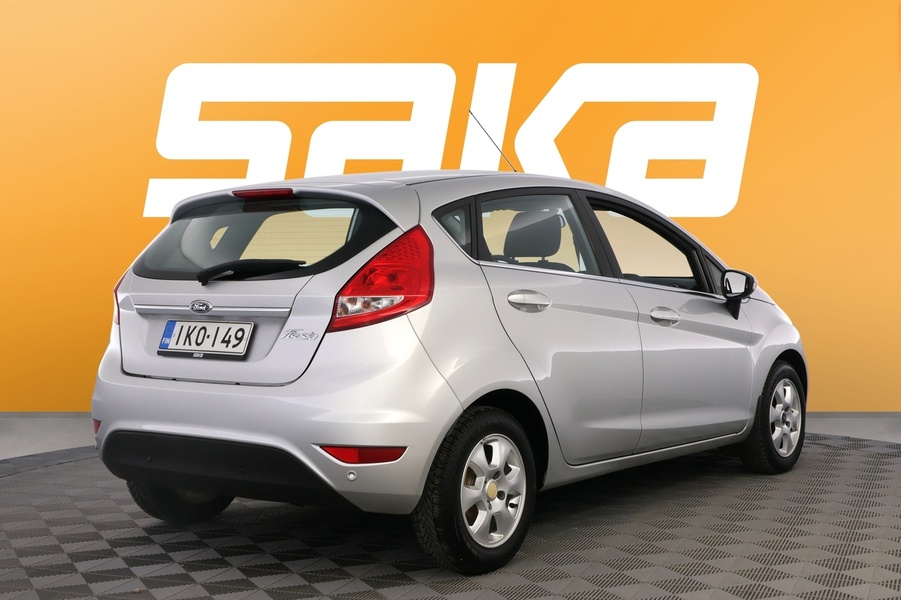 Ford Fiesta vaihtoauto