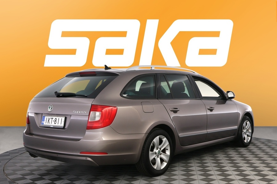 Skoda Superb vaihtoauto