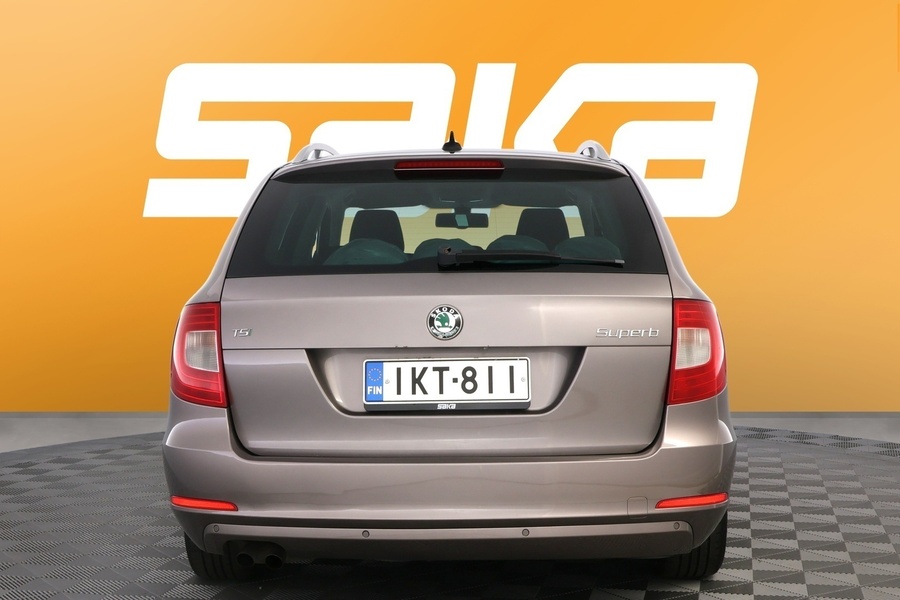 Skoda Superb vaihtoauto