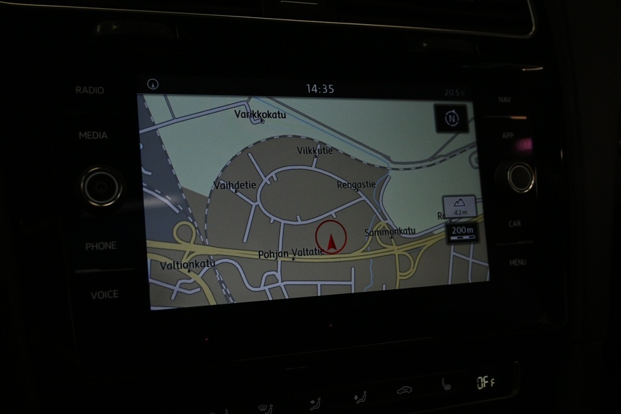 Volkswagen Golf vaihtoauto