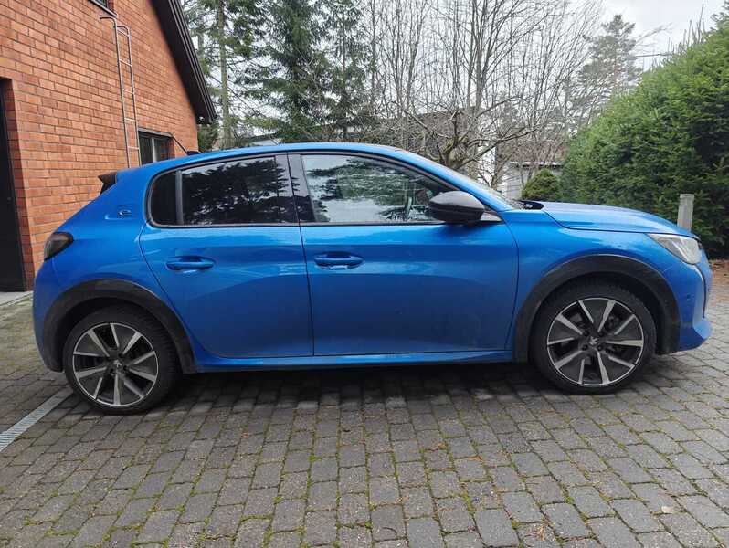 Peugeot e-208 vaihtoauto