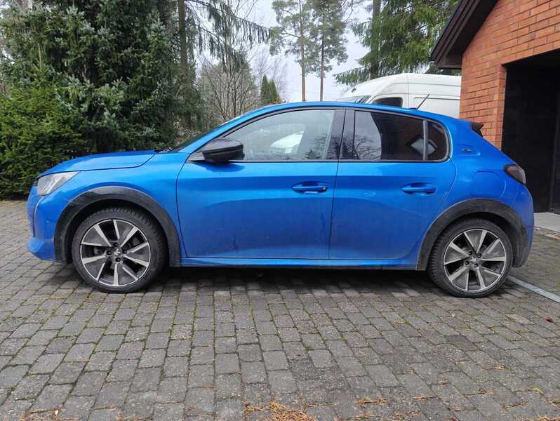 Peugeot e-208 vaihtoauto