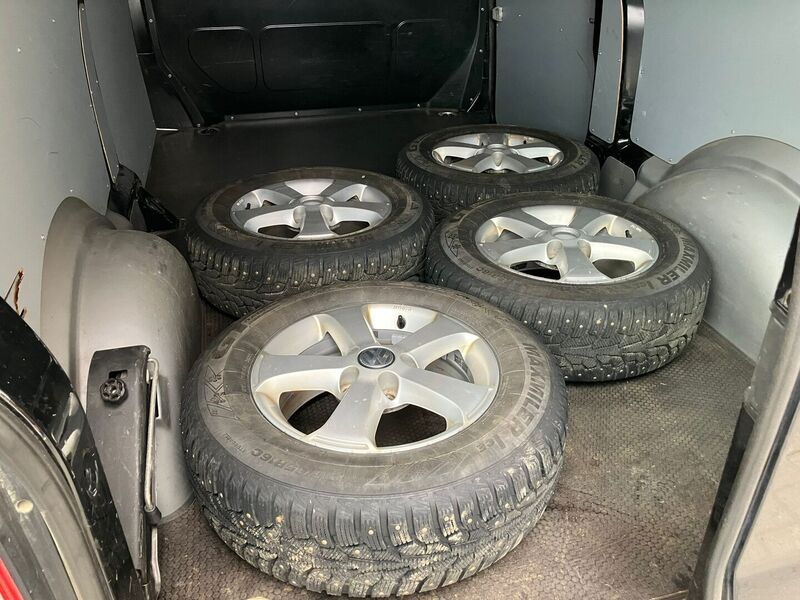 Volkswagen Transporter vaihtoauto