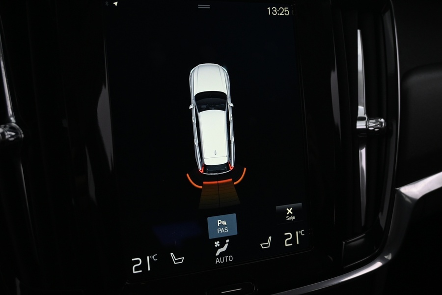 Volvo V90 Cross Country vaihtoauto