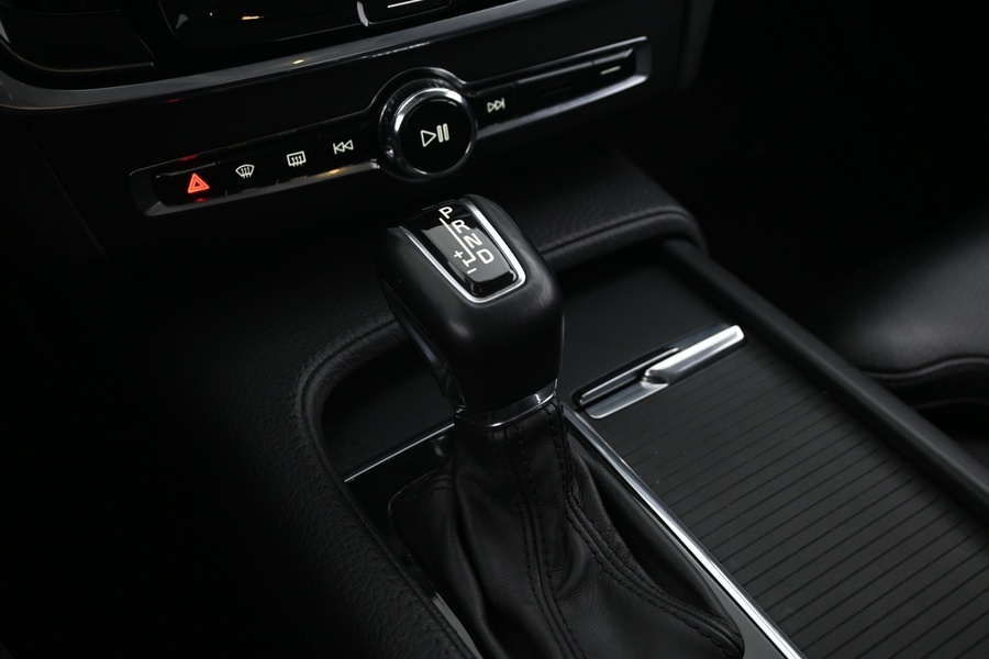 Volvo V90 Cross Country vaihtoauto