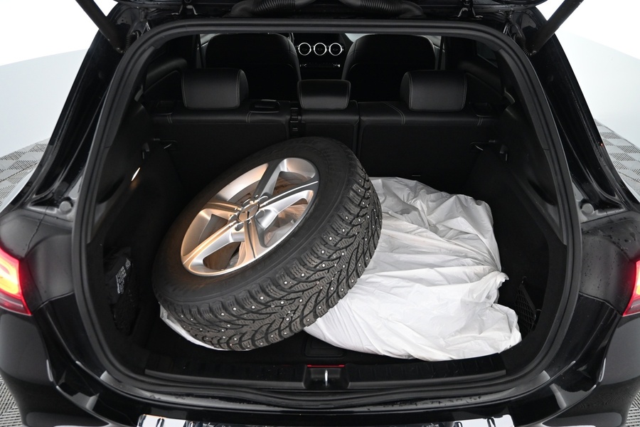 Mercedes-Benz GLA vaihtoauto