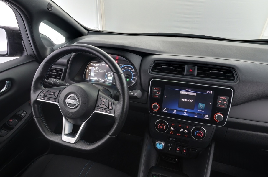 Nissan Leaf vaihtoauto