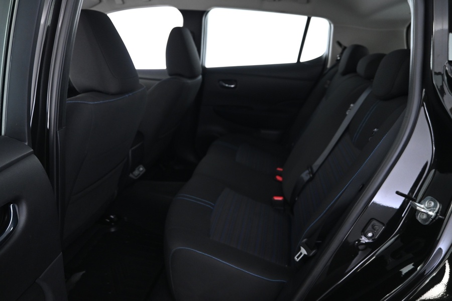 Nissan Leaf vaihtoauto