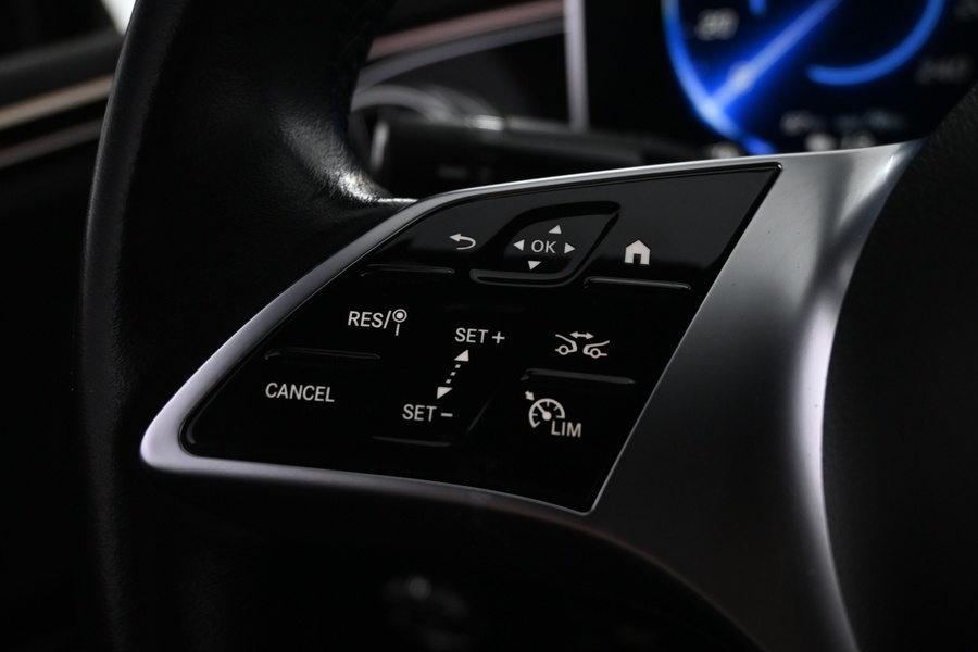 Mercedes-Benz EQE vaihtoauto