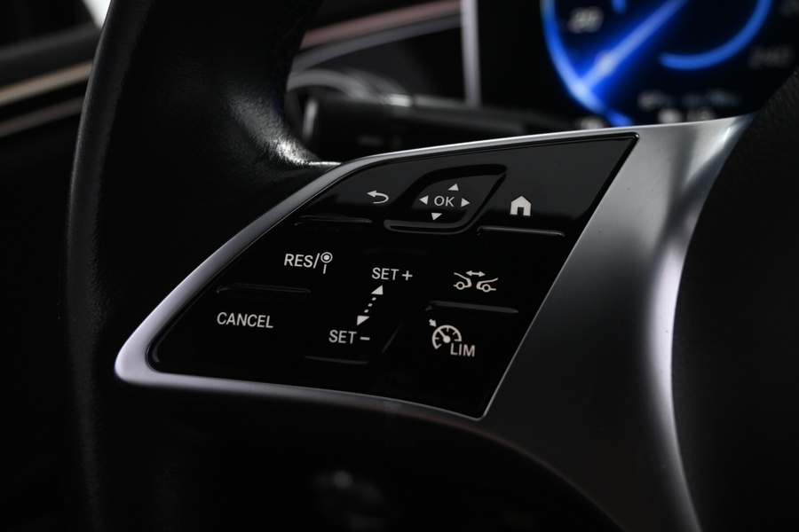 Mercedes-Benz EQE vaihtoauto