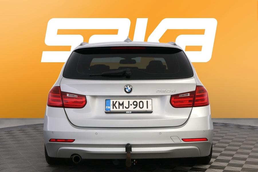 BMW 320 vaihtoauto