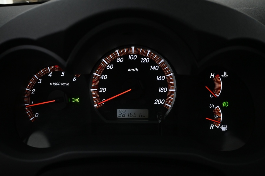 Toyota Hilux vaihtoauto