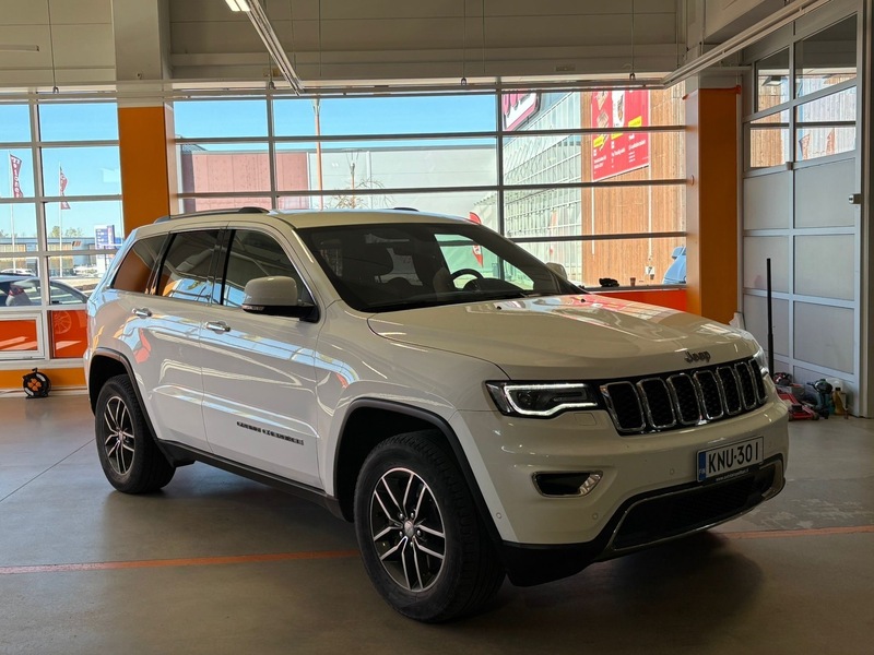 Jeep Grand Cherokee vaihtoauto