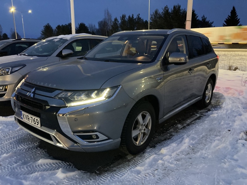 Mitsubishi Outlander vaihtoauto