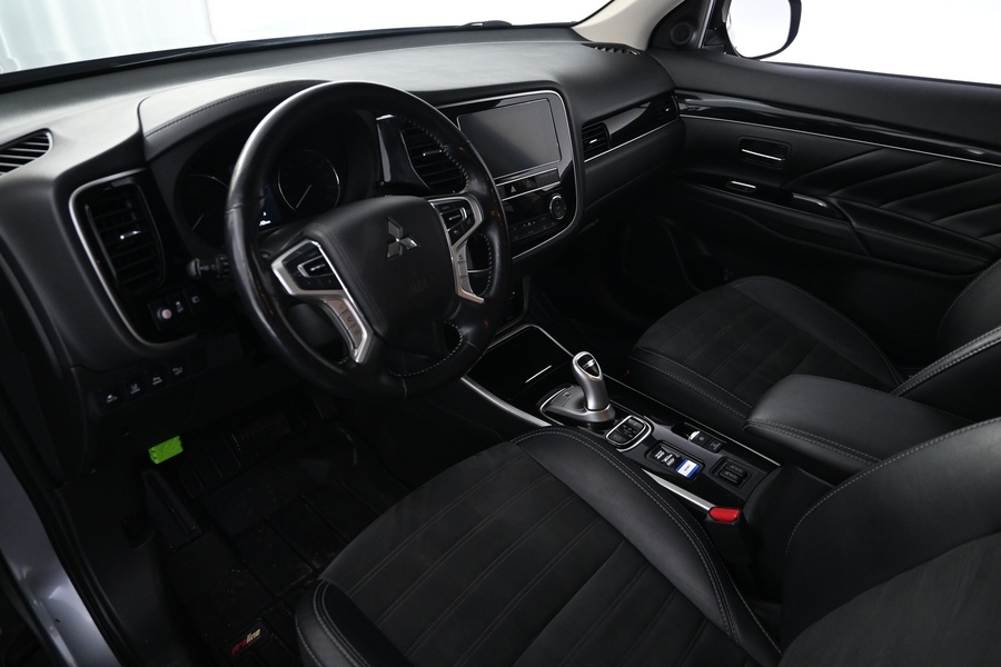 Mitsubishi Outlander vaihtoauto