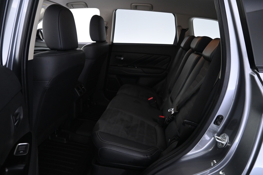 Mitsubishi Outlander vaihtoauto