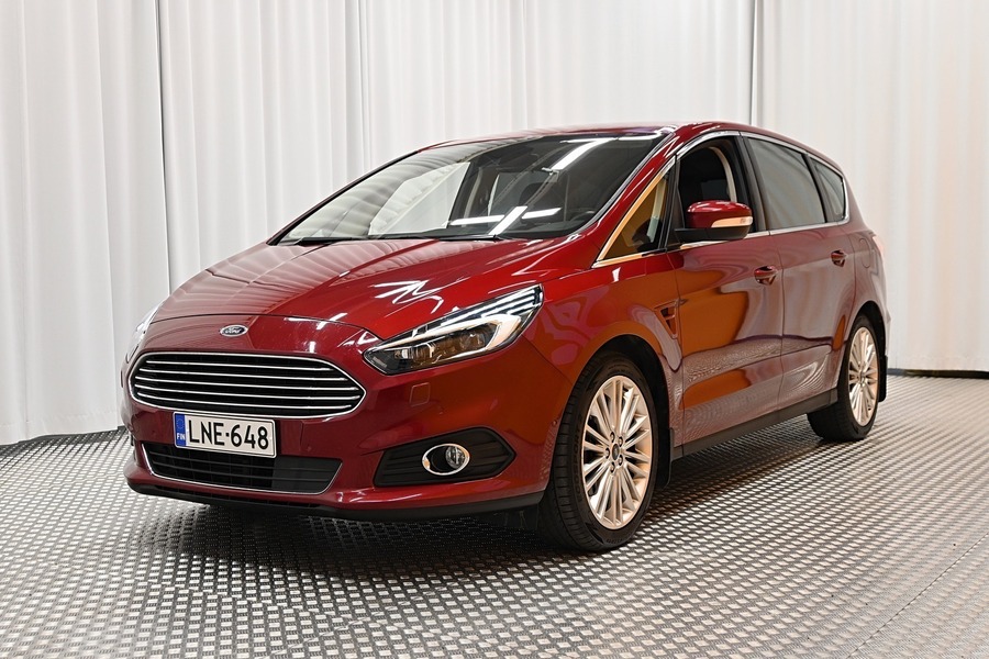 Ford S-MAX vaihtoauto
