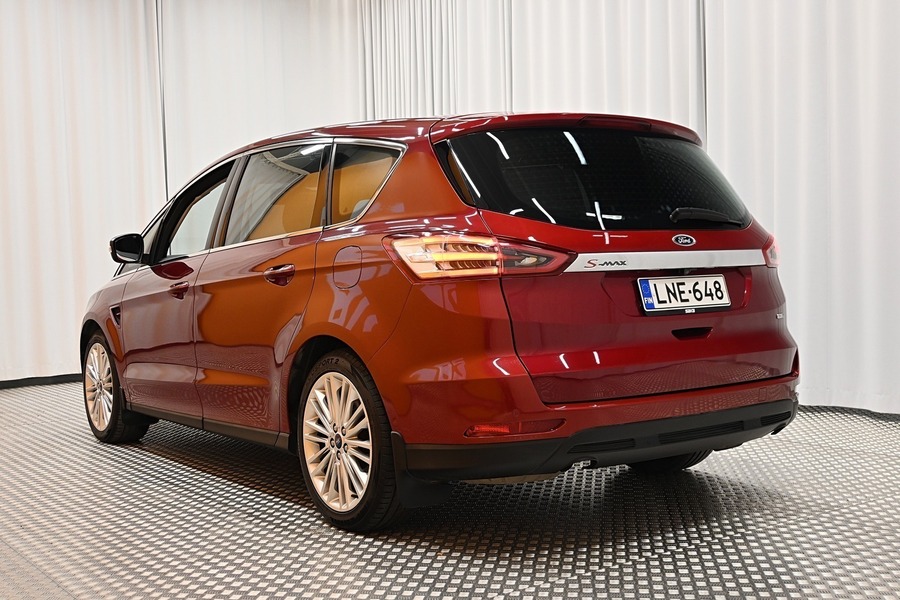 Ford S-MAX vaihtoauto