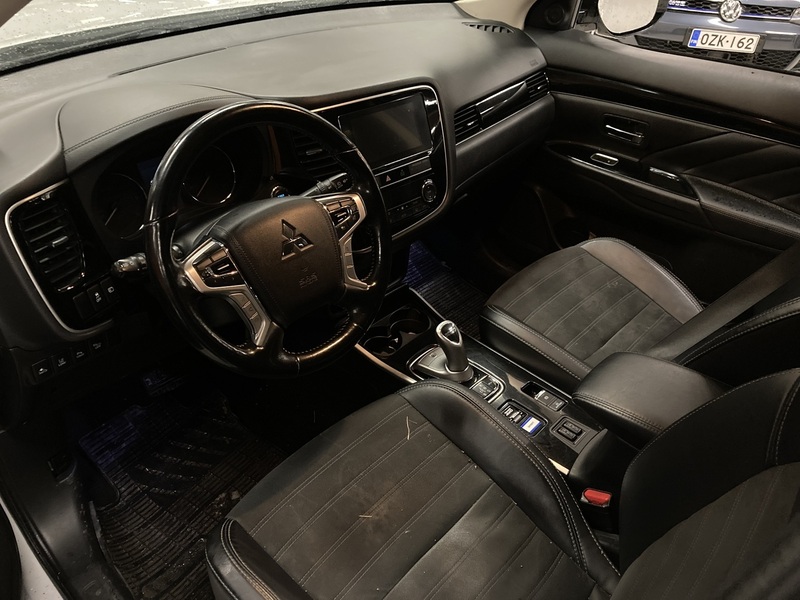 Mitsubishi Outlander vaihtoauto