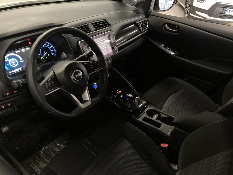 Nissan Leaf vaihtoauto