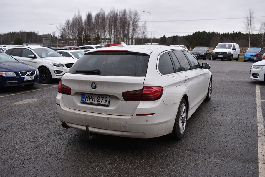 BMW 520 vaihtoauto
