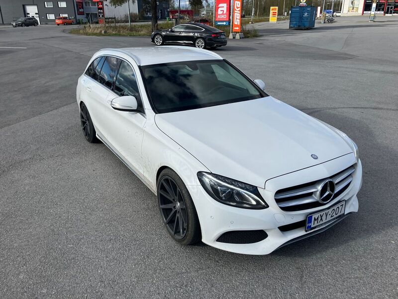Mercedes-Benz C vaihtoauto