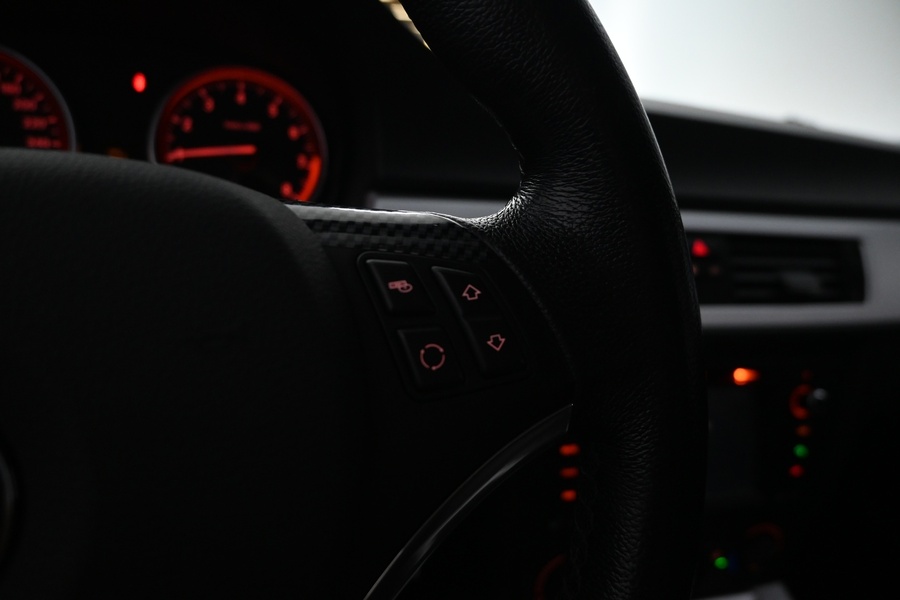 BMW 335 vaihtoauto