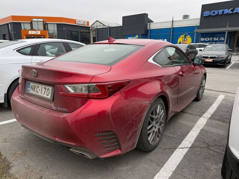 Lexus RC vaihtoauto