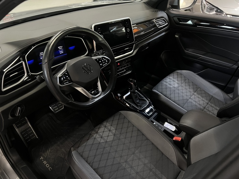 Volkswagen T-Roc vaihtoauto