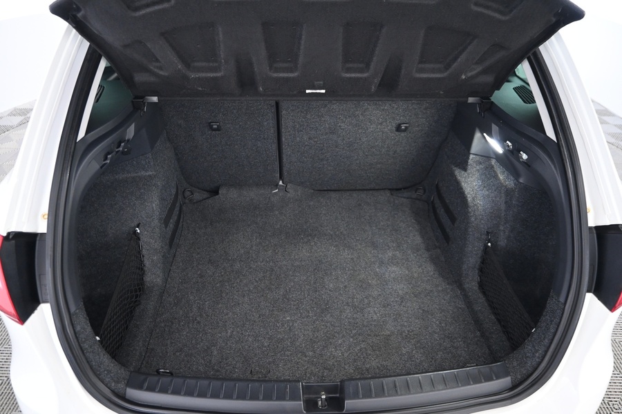 SEAT Ibiza vaihtoauto