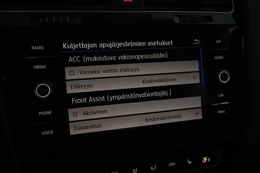 Volkswagen Golf vaihtoauto