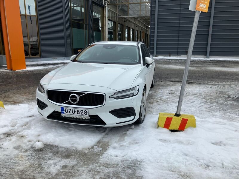 Volvo V60 vaihtoauto