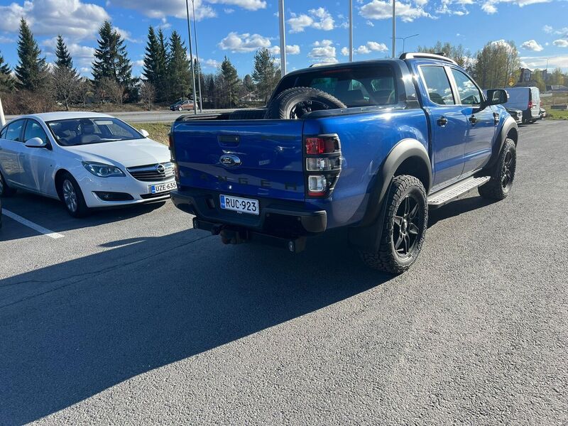 Ford Ranger vaihtoauto