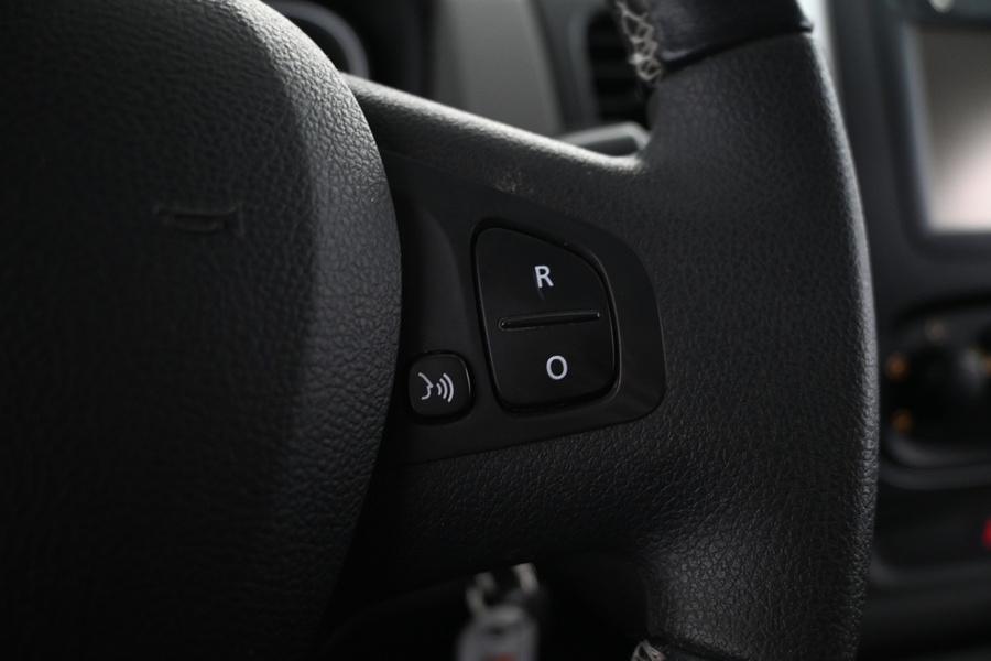 Nissan NV300 vaihtoauto