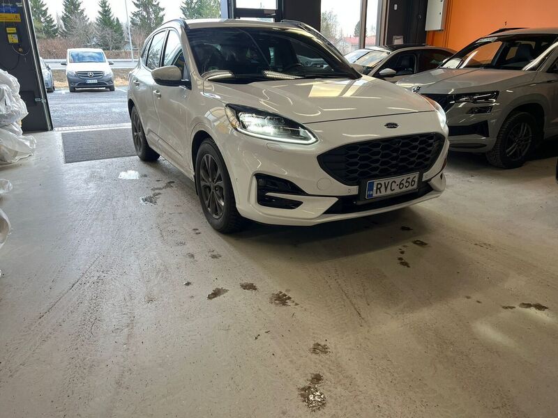 Ford Kuga vaihtoauto