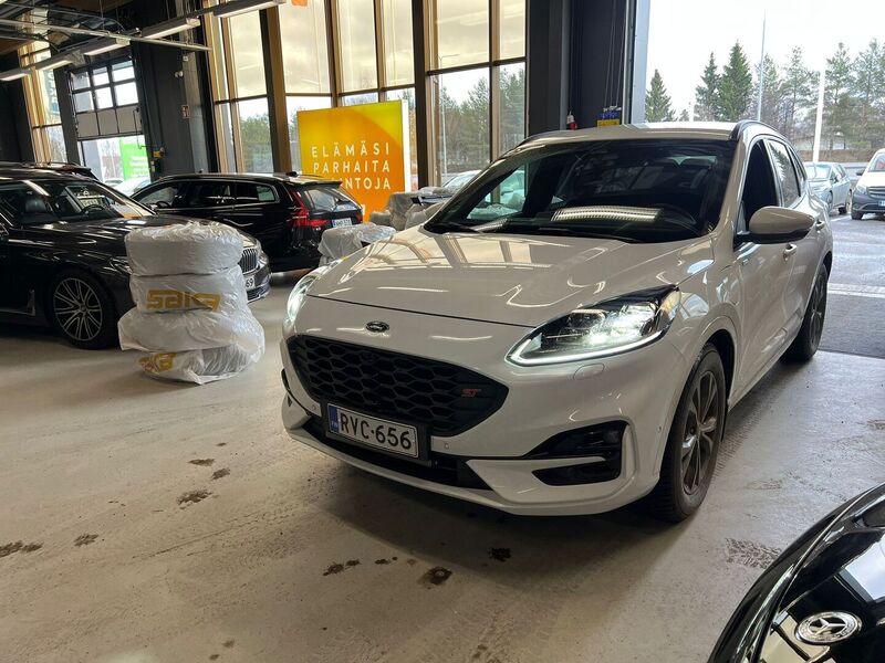 Ford Kuga vaihtoauto