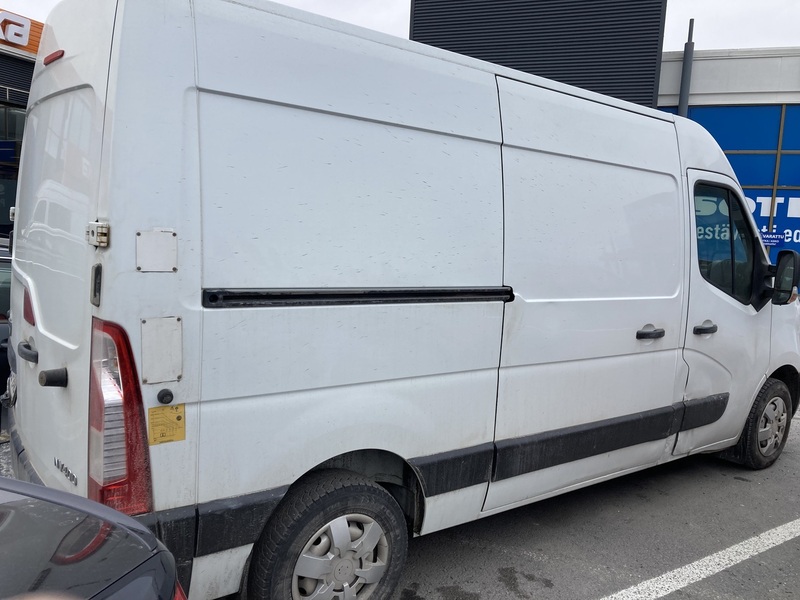 Nissan NV400 vaihtoauto