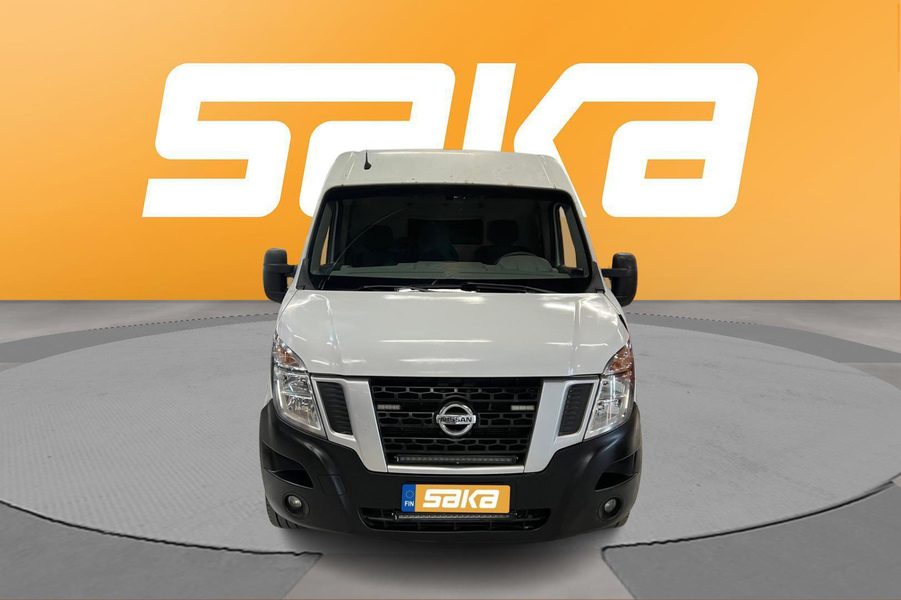 Nissan NV400 vaihtoauto