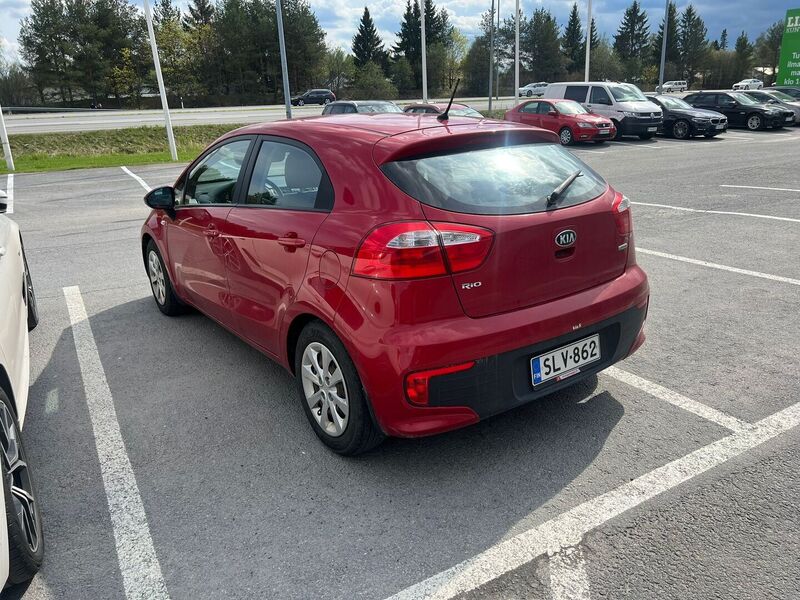Kia Rio vaihtoauto