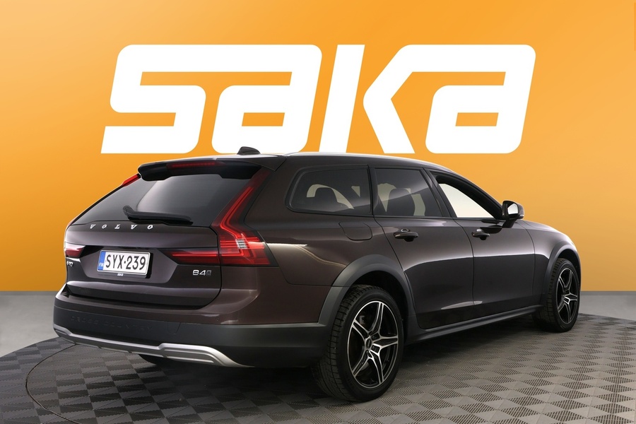 Volvo V90 Cross Country vaihtoauto