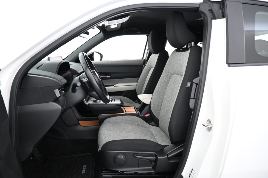 Mazda MX-30 vaihtoauto