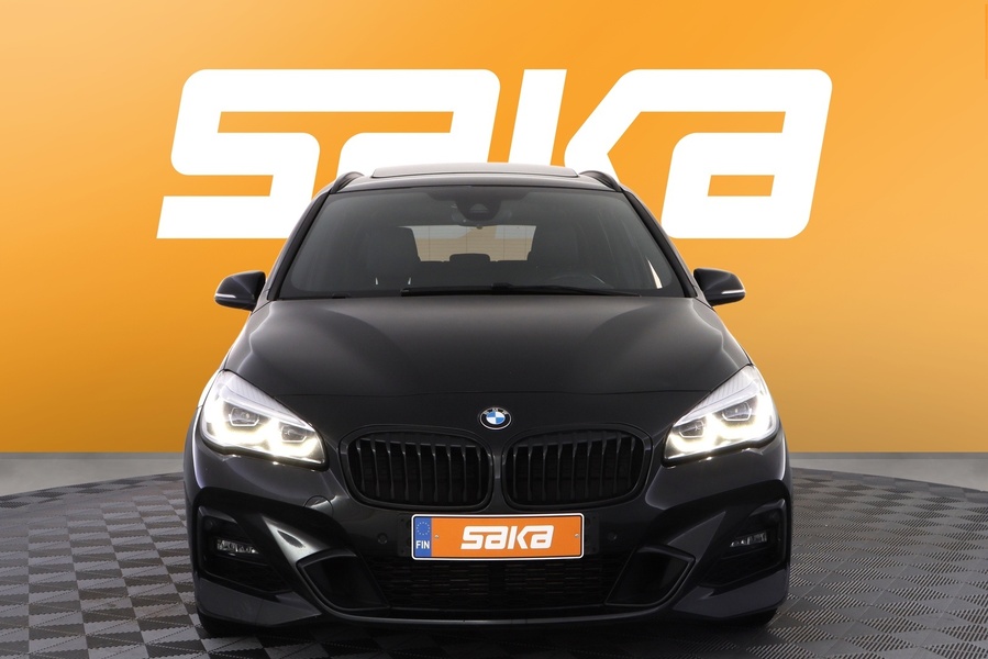 BMW 220 vaihtoauto