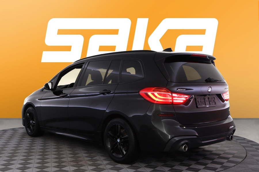 BMW 220 vaihtoauto