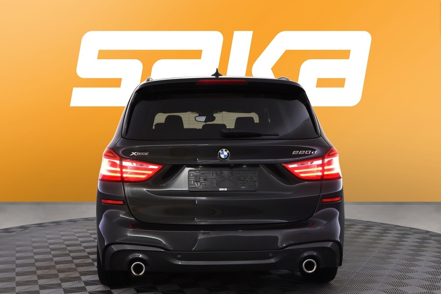 BMW 220 vaihtoauto